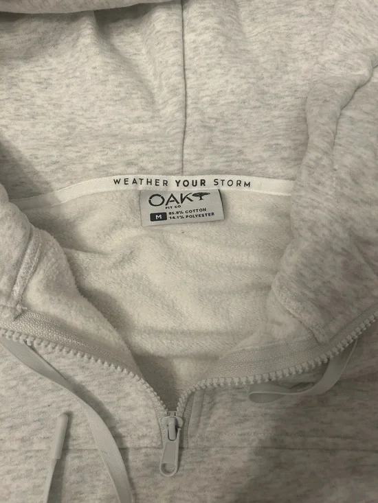 OAK Heather Gray Cropped Half-Zip Hoodie - Picture 4 of 5